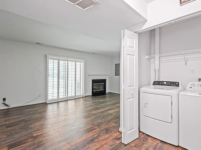 12021 Shore View Dr — Photo 25