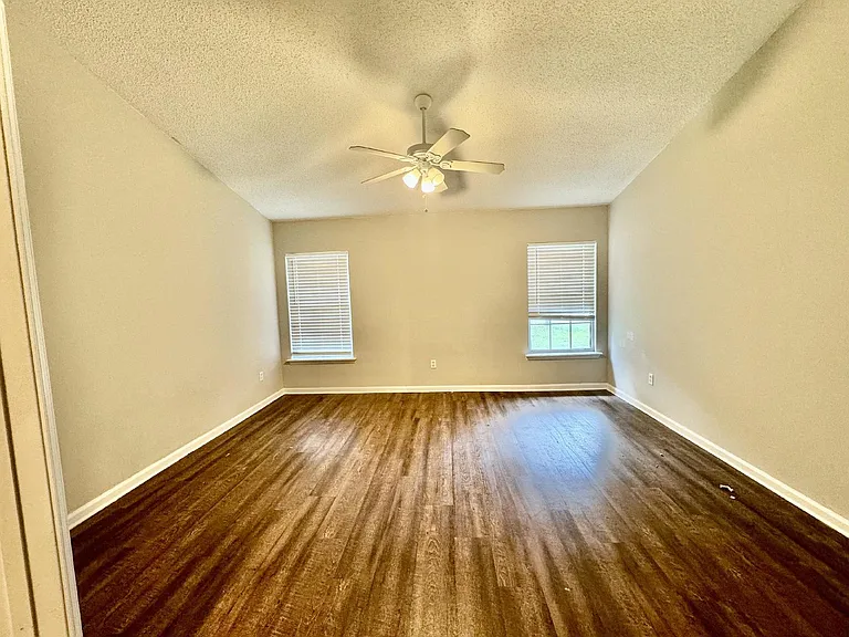 12295 Sumter Square Dr E — Photo 12