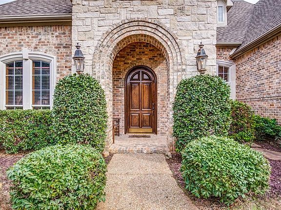 3rd image of 4618 Post Oak Dr