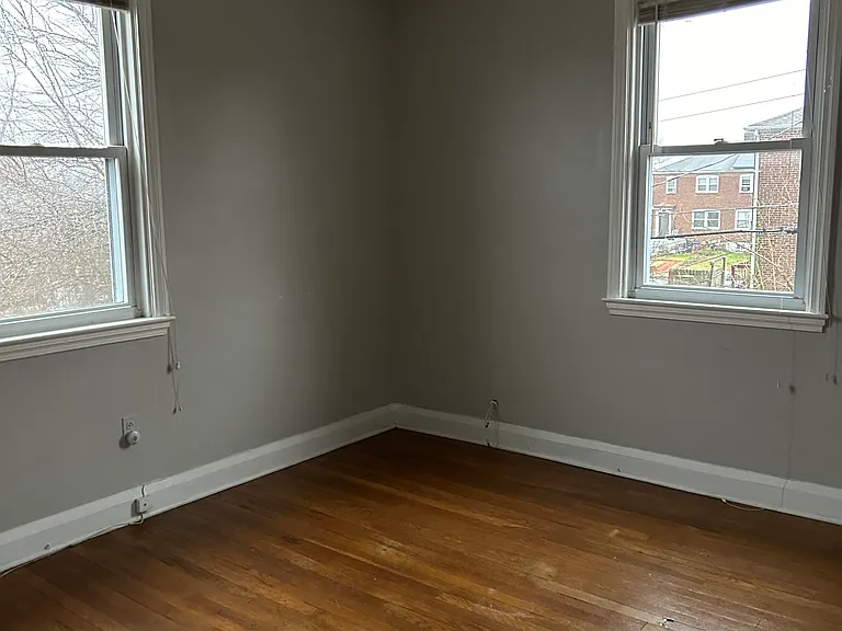 2907 Glendale Ave — Photo 19