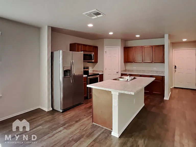 3806 Colemans Run — Photo 3