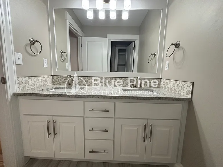 5506 Eaglewood Dr — Photo 20