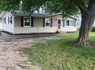 306 Oak St, Andover, IL 61233