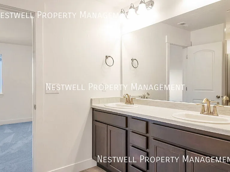989 W Coral Charm Way — Photo 8