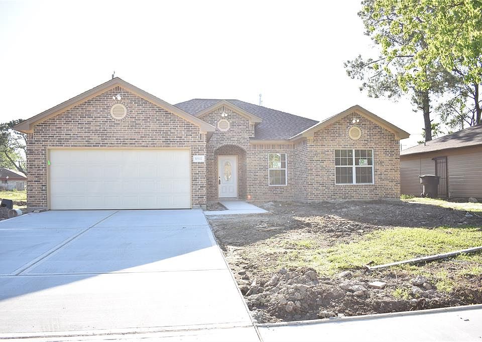 1st image of 10142 Cheeves Dr