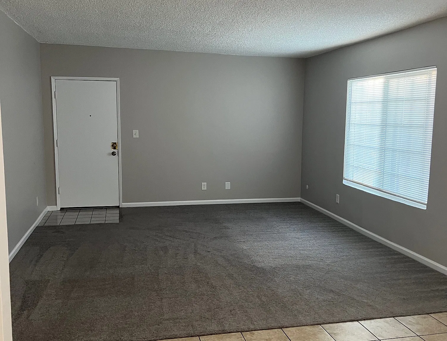 2 bed, 800 sqft, $2,150 — Photo 4