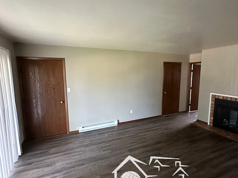 1335 Moreland St #B — Photo 2