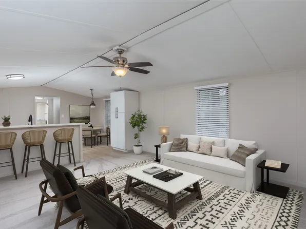 6017 Hidden Cir, Azle, TX 76020