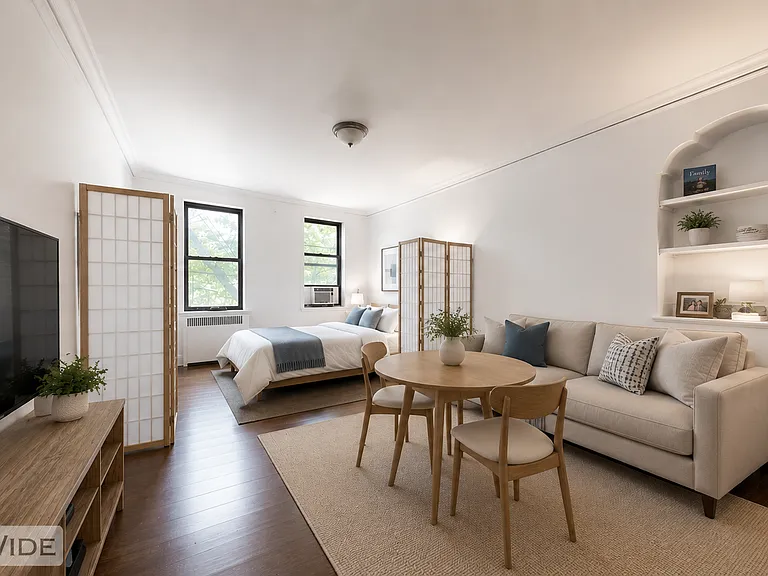 315 W 21st St #3F — Photo 4