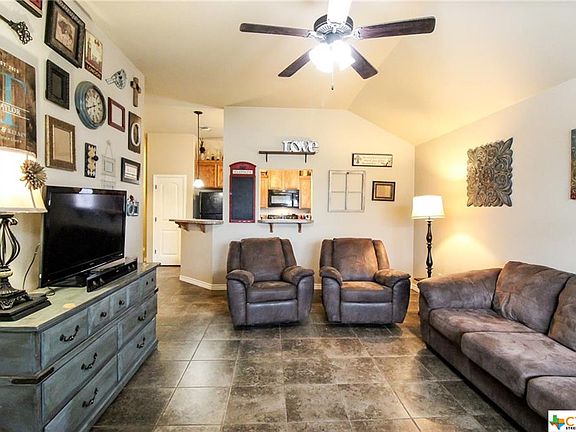 5th image of 4621 Brutus Ln