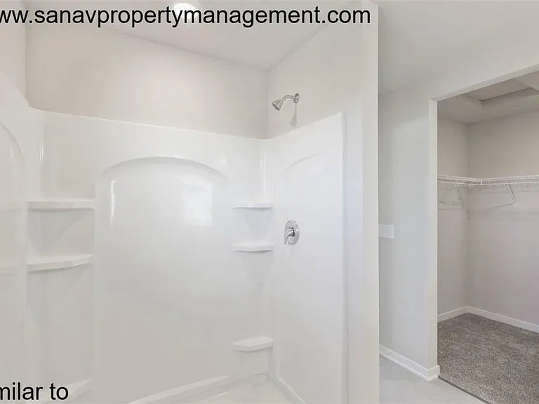 2416 SW Plaza Pkwy — Photo 11