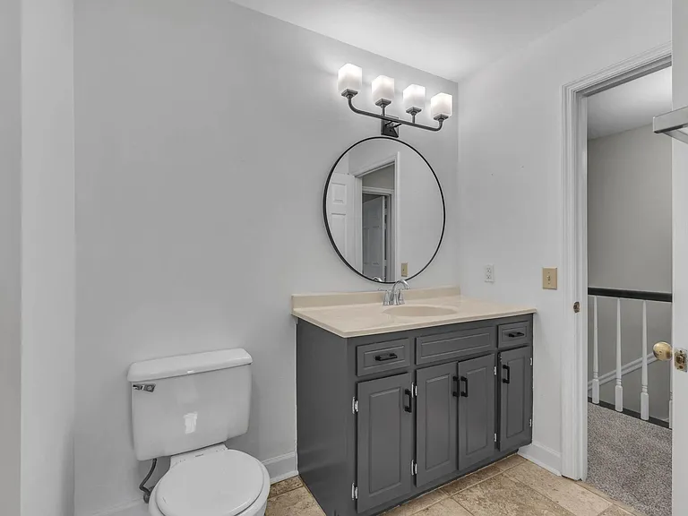 908 Brentwood Point — Photo 14