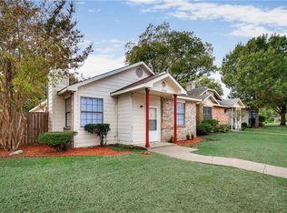 10344 Woodleaf Dr, Dallas, TX 75227