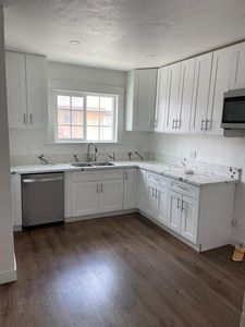 901 E 49th St, Los Angeles, CA, 90011