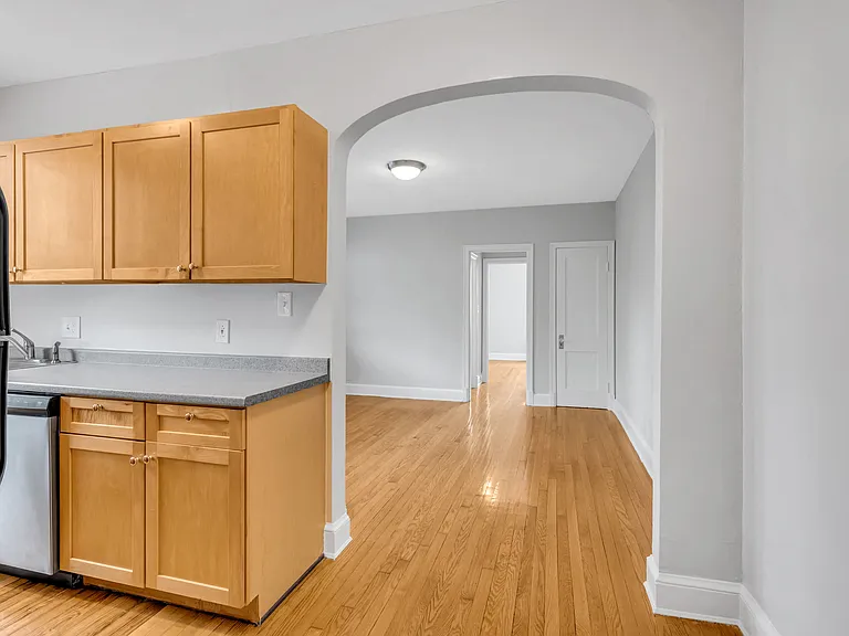 524 13th Street — Photo 12