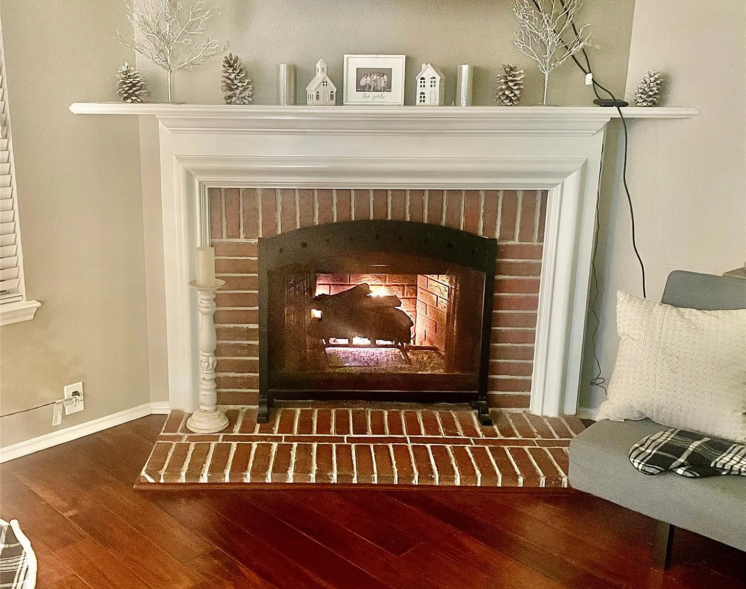 4 bed, 2.5 bath, 2474 sqft, $2,500 — Photo 2
