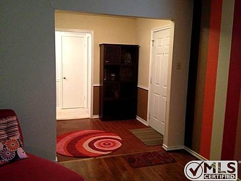 2nd image of 7066 Town North Dr