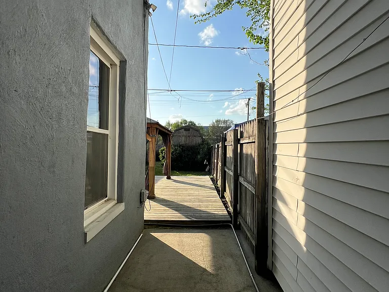 Backyard-Exit Through Kitchen
