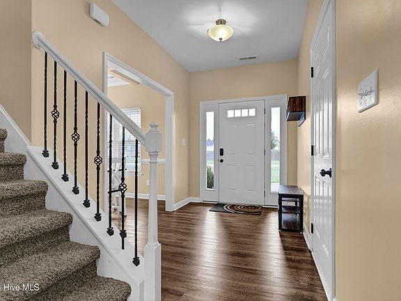 4th image of 156 Peytons Ridge Drive