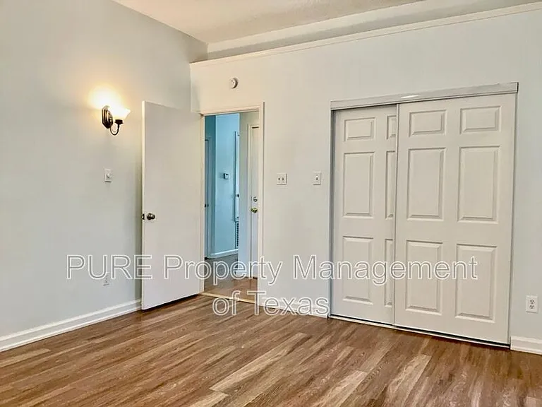 606 Eaglecreek Dr — Photo 12