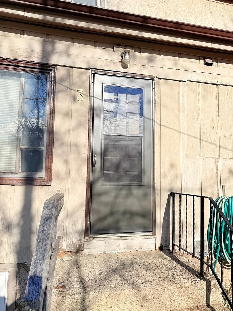 429 — Photo 3