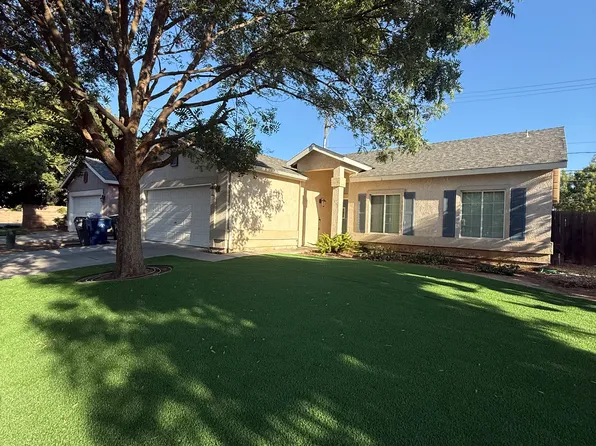 1786 Gibson Ave, Clovis, CA 93611