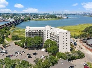 133 Commander Shea Blvd APT 315, Quincy, MA 02171