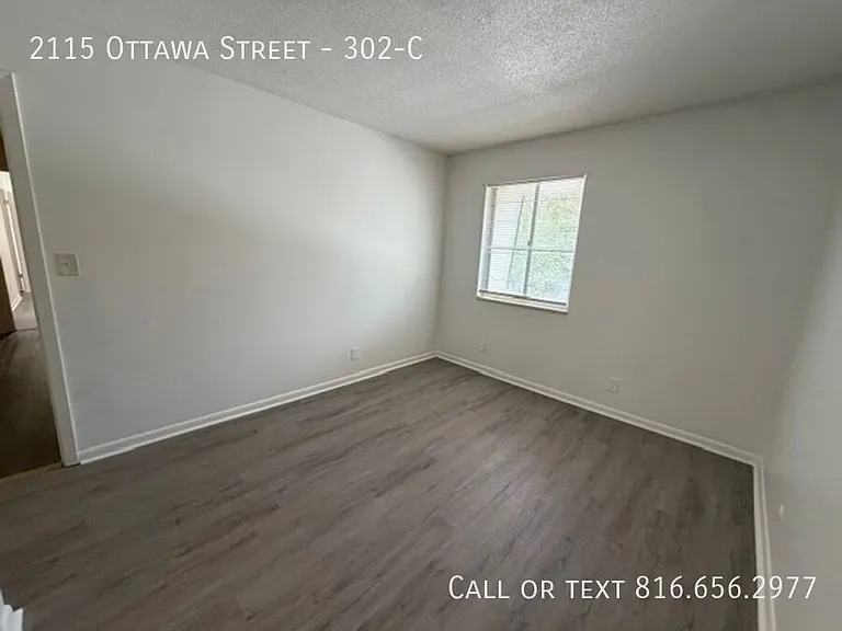 2115 Ottawa St #302C — Photo 28