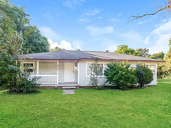 5101 Catalpa Rd — Photo 1