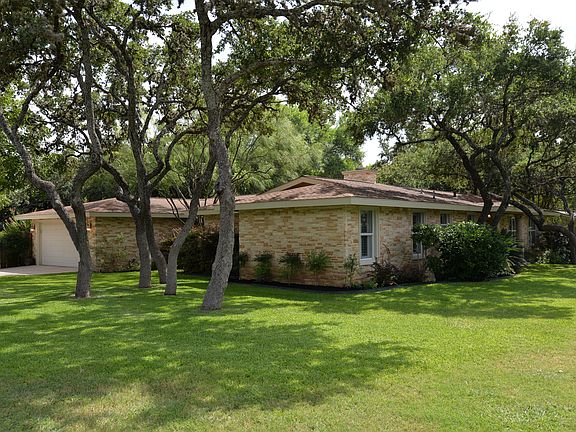 5th image of 102 Tiger Tail Rd