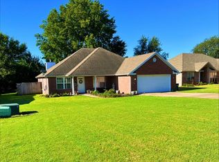 3003 SW 8th St, Bentonville, AR 72712