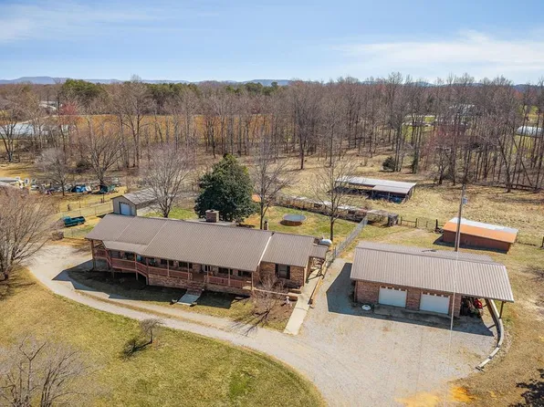110 Old 136 Rd, Cookeville, TN 38506