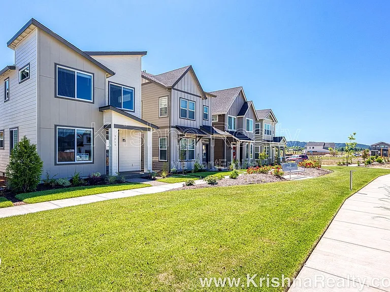 3513 SE Salal Ln — Photo 3