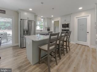 22061 Spring Valley Dr, Lexington Park, MD 20653