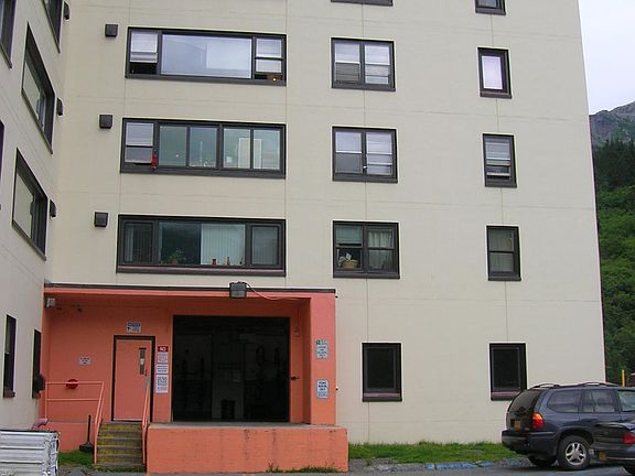4th image of 100 Kenai St #510-511
