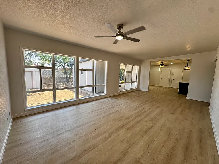 5102 Beals Dr — Photo 7