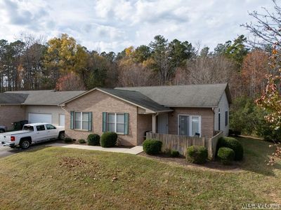 212 Beaver Creek Dr, South Hill, VA, 23970
