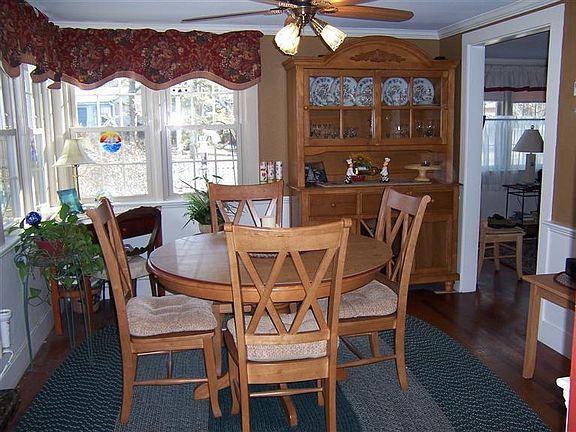 5th image of 6 Hudson Lane