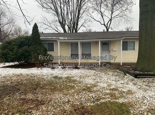 504 Saratoga Ln, Hazelwood, MO 63042