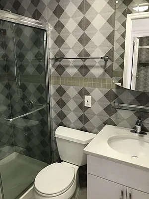 Rented by REMAX Elite | media 9