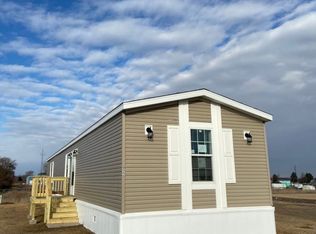 922 Southview Ave, Dickinson, ND 58601