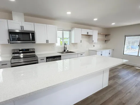 6154 S Walnut St #24, Loomis, CA 95650