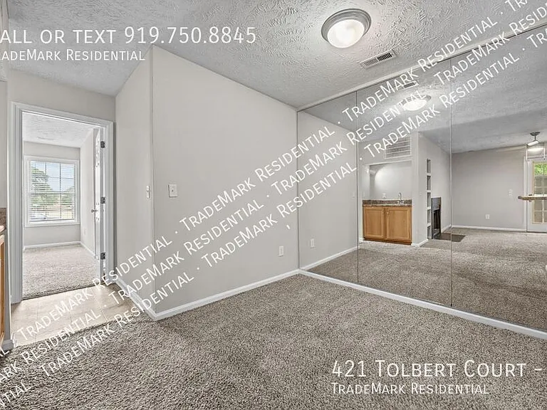 421 Tolbert Ct #C — Photo 21