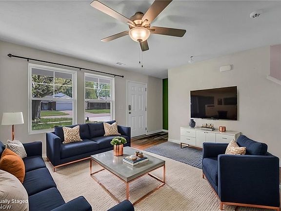 2nd image of 189 Alexander Dr