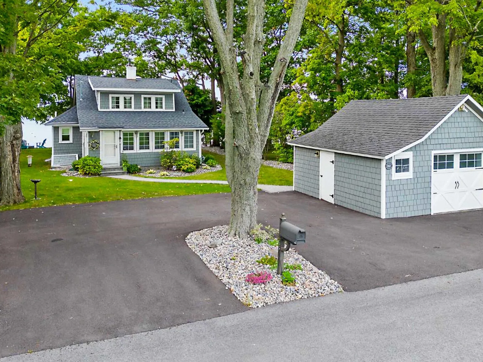 145 Burtis Point Rd — Photo 1