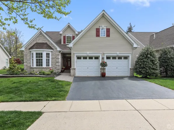 11 Marbella Ct, Hamilton, NJ 08691