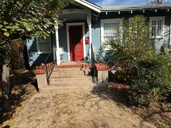 629 E College St #629, Denton, TX 76209