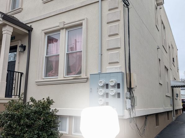 1423 Lexington Pl #2B