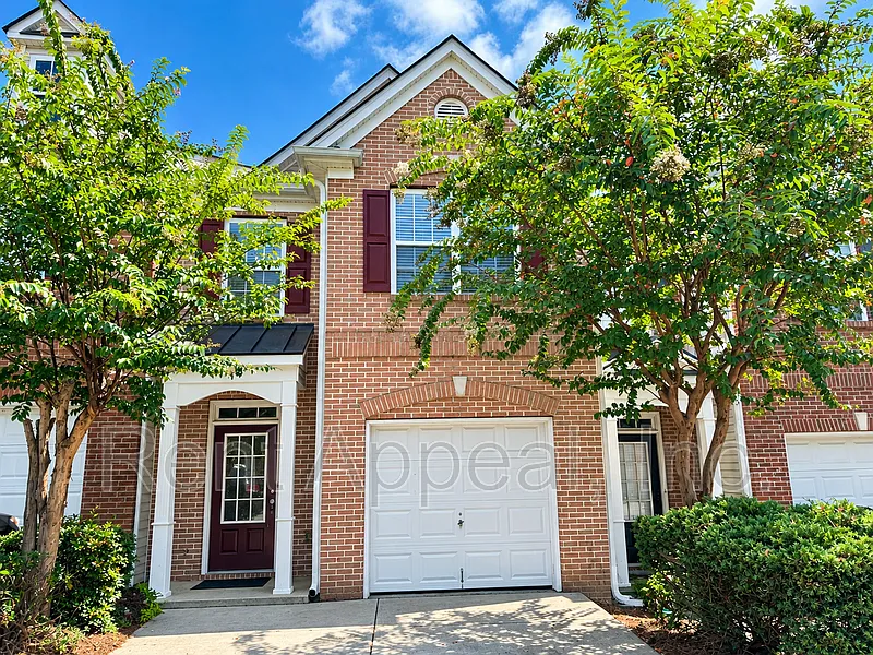 3880 Grovemont Pl