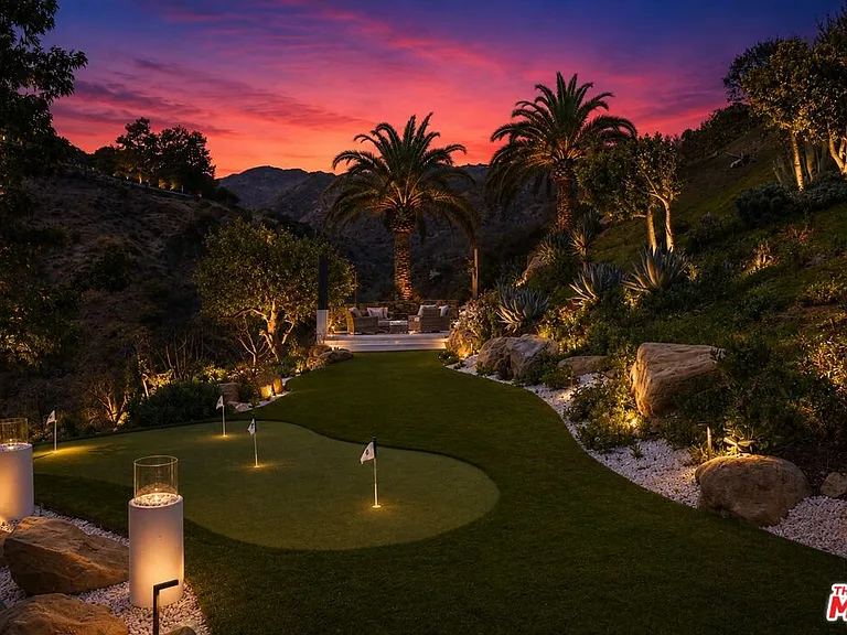 3851 Sweetwater Canyon Dr — Photo 29